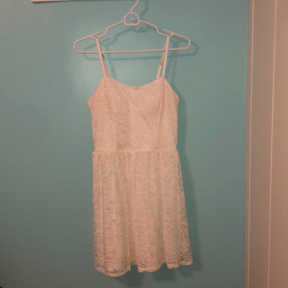 BCX White Lace Short Medium Adjustable Dress